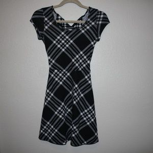 Plaid Dress in Black&White